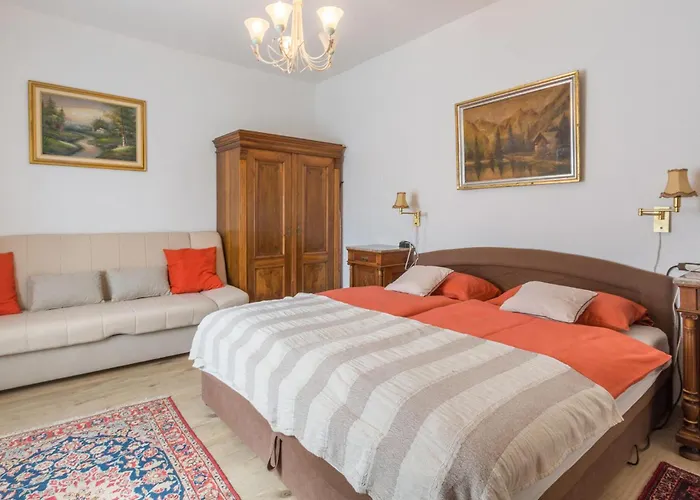Apartman Lovely In Porec With Kitchen