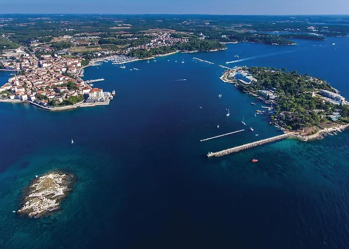 Apartman Lovely In Porec With Kitchen