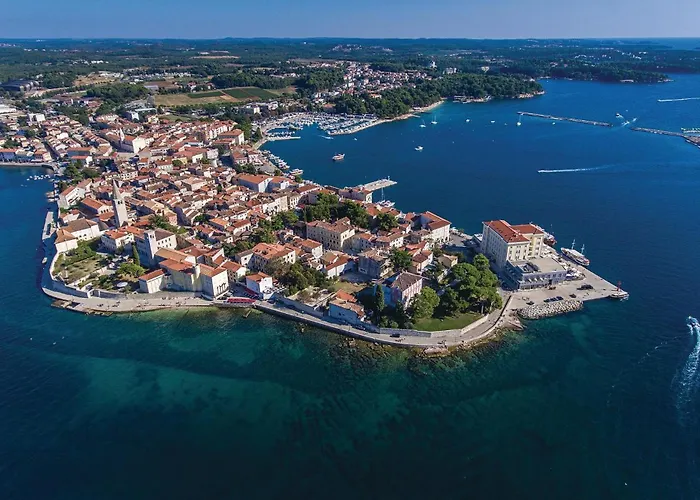 Apartman Lovely In Porec With Kitchen Ladrovići