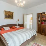 Apartamento Lovely In With Kitchen Poreč